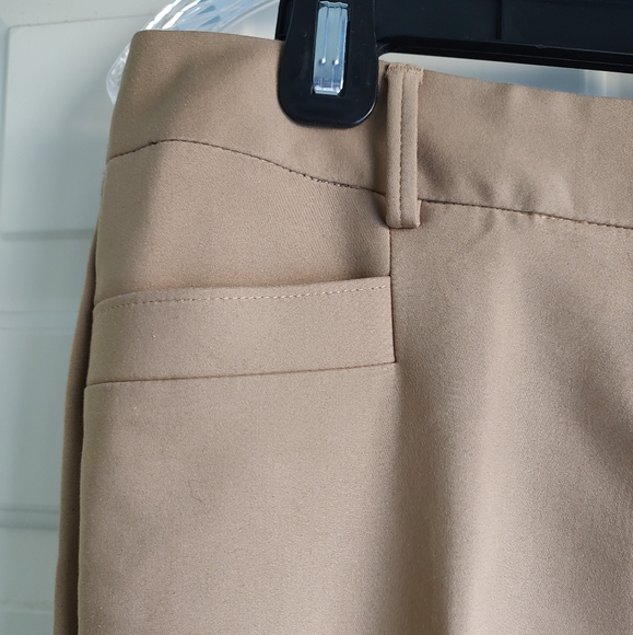 Pants - Picture 2 of 4